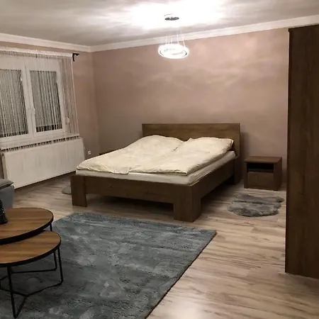 Apartament Baratsag Forever Vendeghaz *