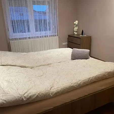 Baratsag Forever Vendeghaz Apartament Eger